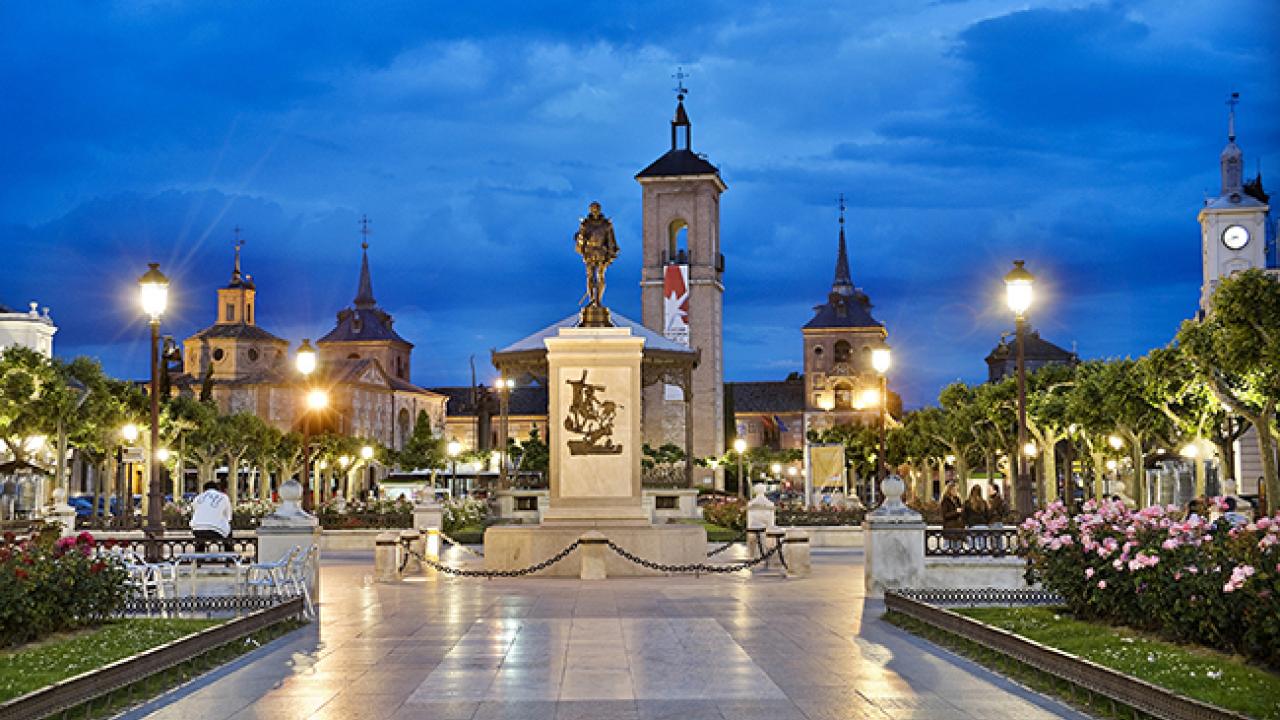 Alcal&aacute; de Henares ruta urbana | VisitMadrid