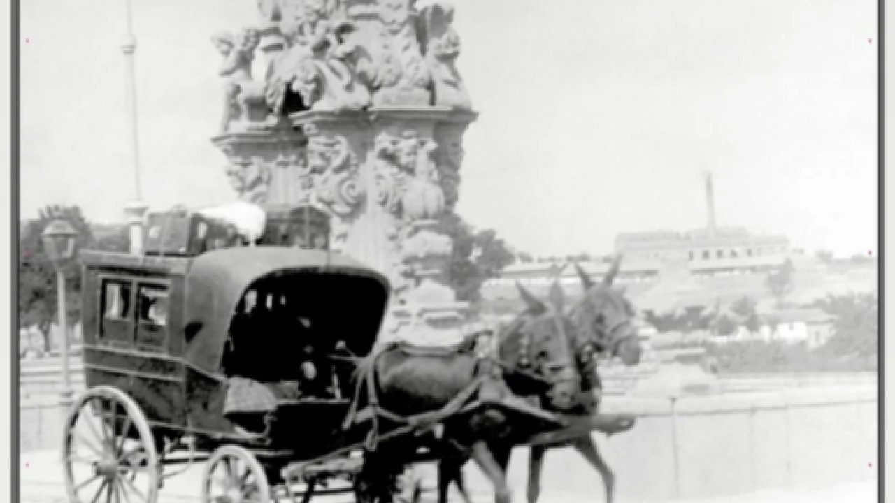 Expo fotografía "Los Viajes de Ulpiano Checa"