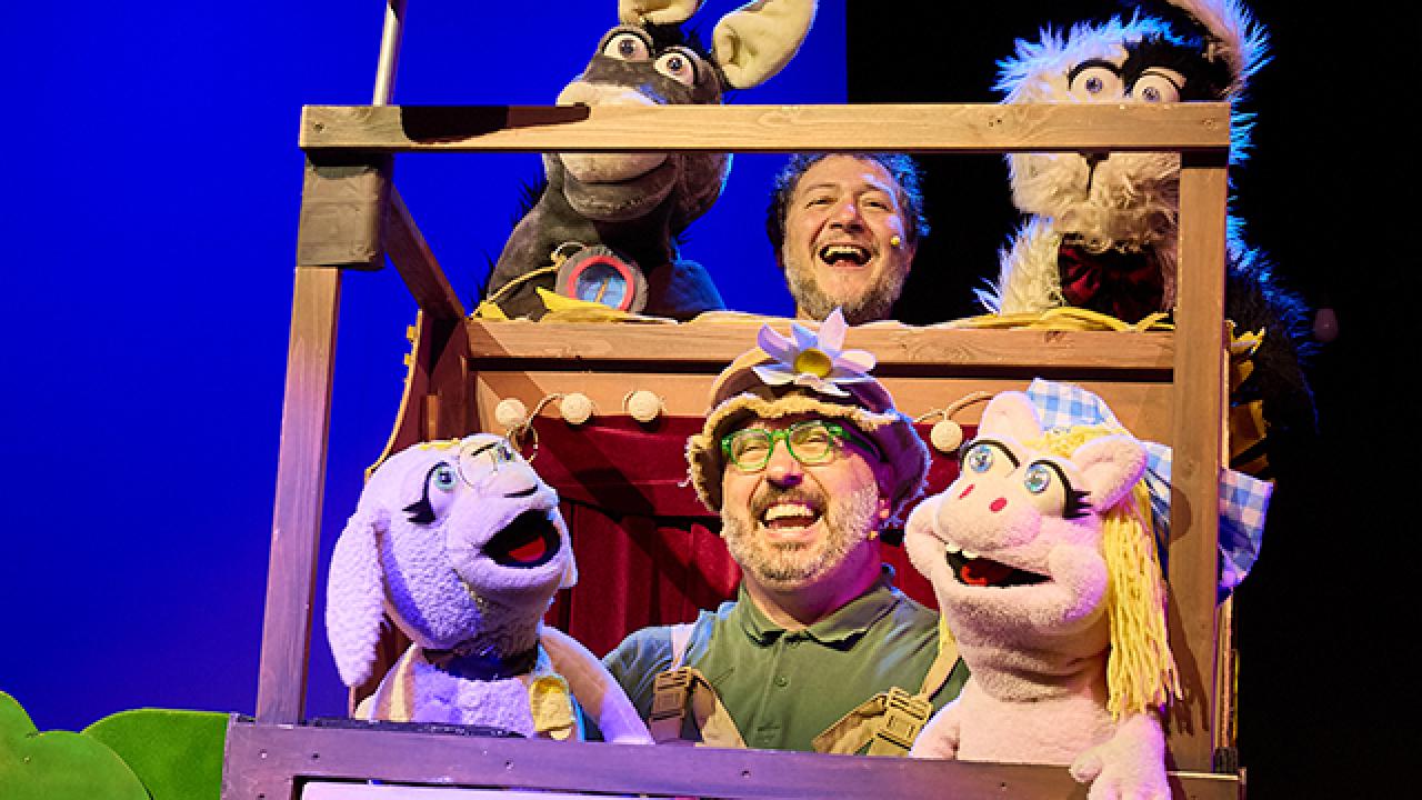 Teatro musical. La granja va a la Feria.