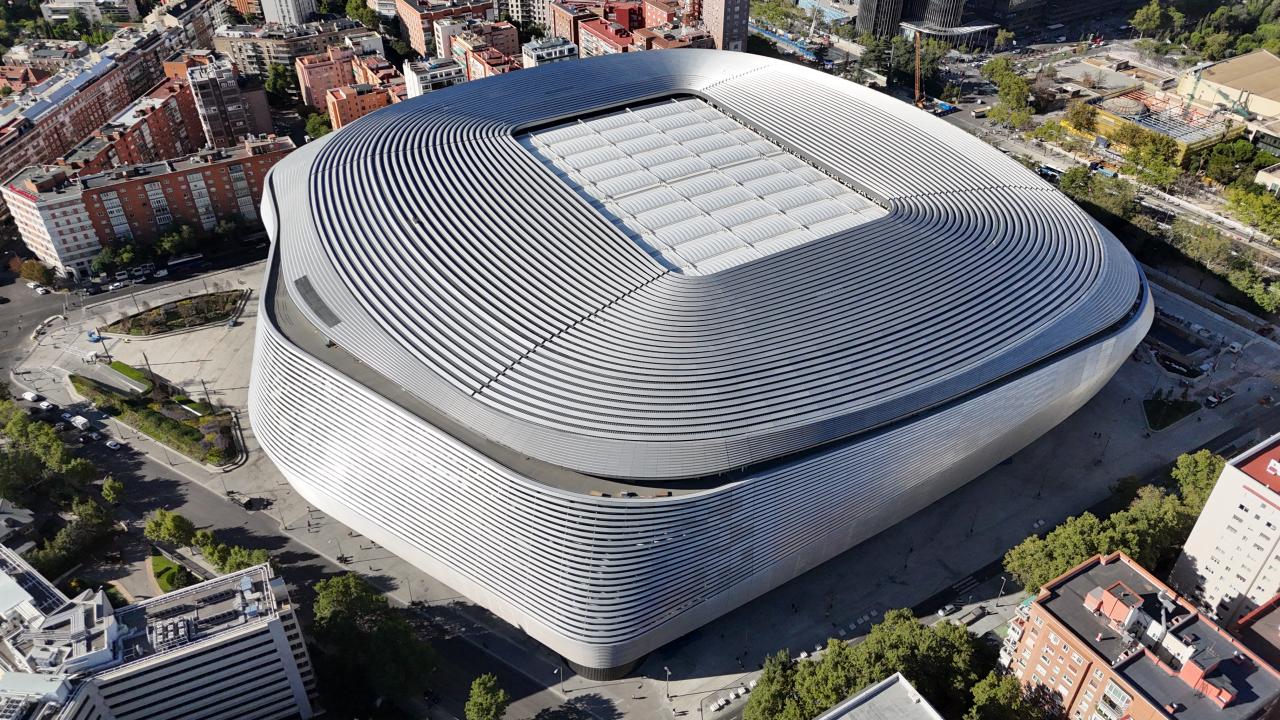 Imagen a vista de dron del Estadio Santiago Bernabéu