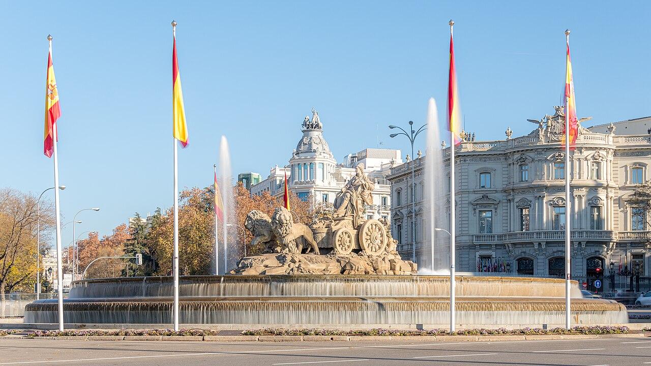 Plaza y fuente de Cibeles