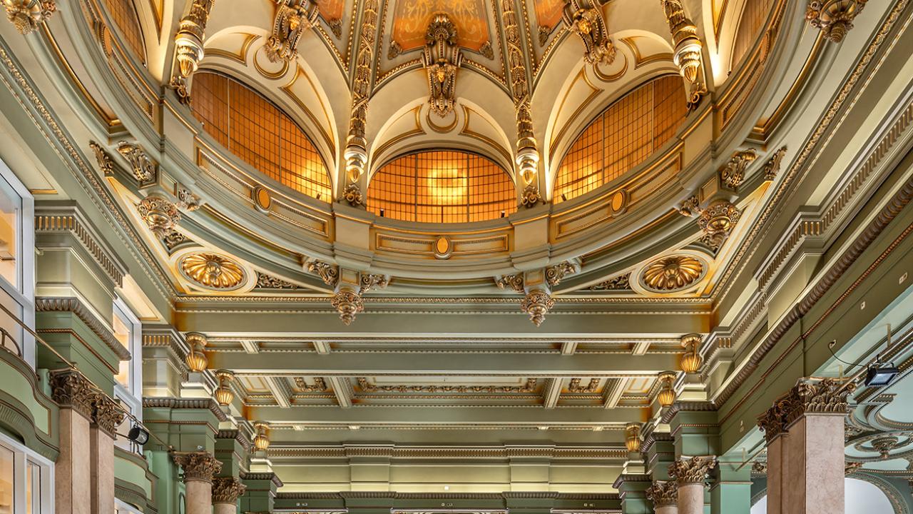 Cúpula del Círculo de Bellas Artes. Foto: Javier Sanchez / Archivo de la Dirección General de Turismo y Hostelería.