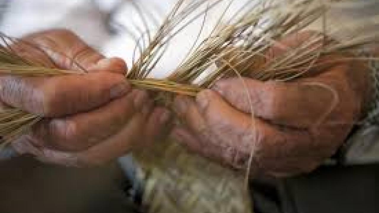 Taller de hilada de esparto tradicional