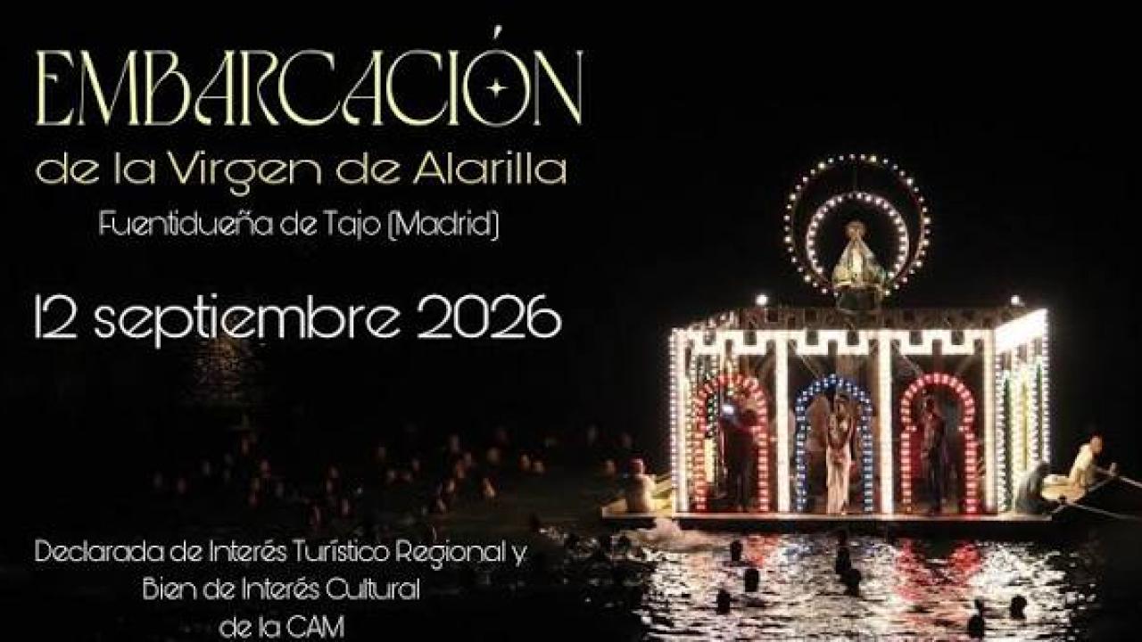 Embarcación de la Virgen de la Alarilla 