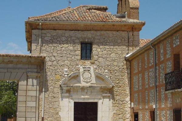 Entrada principal del monasterio de San Ignacio Mártir en Loeches