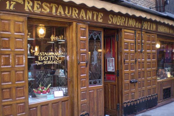 Vista exterior del Restaurante Botín
