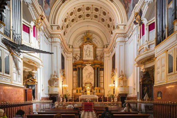 Vista general de la iglesia del monasterio de las Descalzas Reales
