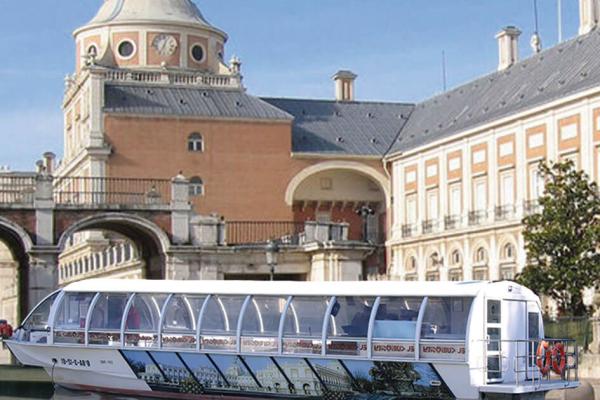 Imagen del barco turístico de Aranjuez Curiosity