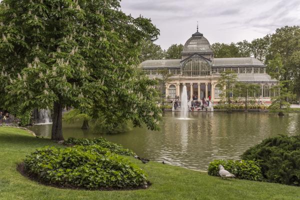 Vista general del Palacio de Cristal del Retiro