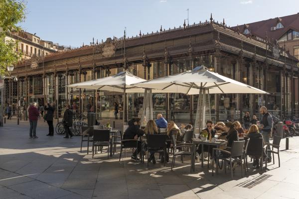 Vista exterior del Mercado de San Miguel