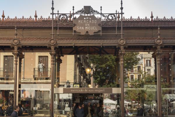 Imagen de la entrada del Mercado de San Miguel