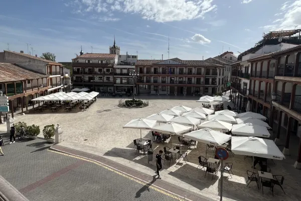  Nombre Plaza de la Constitución (Ciempozuelos)