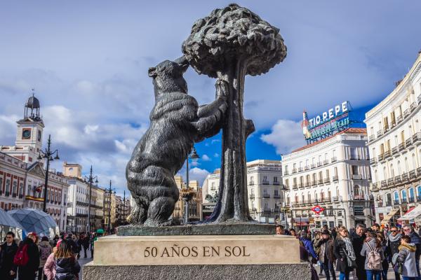 El Oso y el Madroño