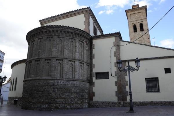 Imagen exterior del Ábside y torre de Ntra. Sra. de la Asunción (Móstoles)
