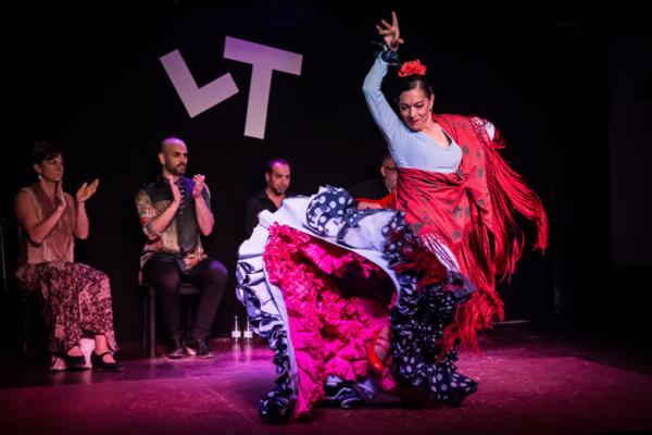 Elenco flamenco en el Tablao Las Tablas