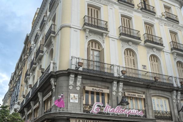 Fachada de La Mallorquina en la Puerta del Sol. Foto La Mallorquina